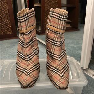 Affordable Fashion Finds Checkered Ankle Boots